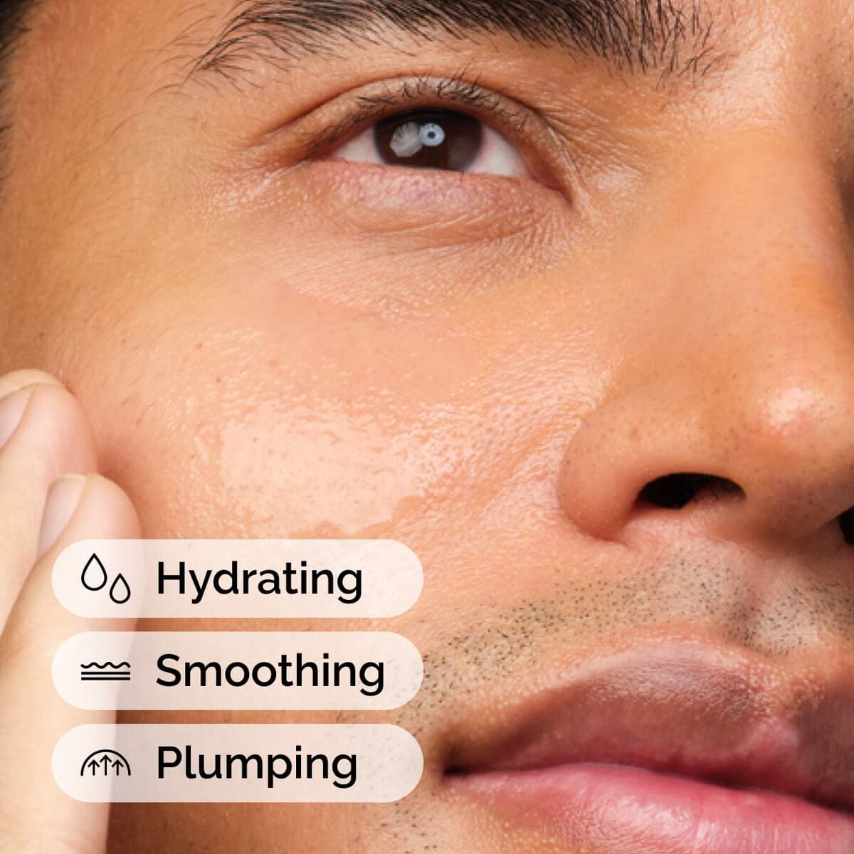 hyaluronic-acid-2-b5-with-ceramides-t4 ord-hyaluronic-acid-2pct-b5-ceramides-model-application-with-benefits.jpg