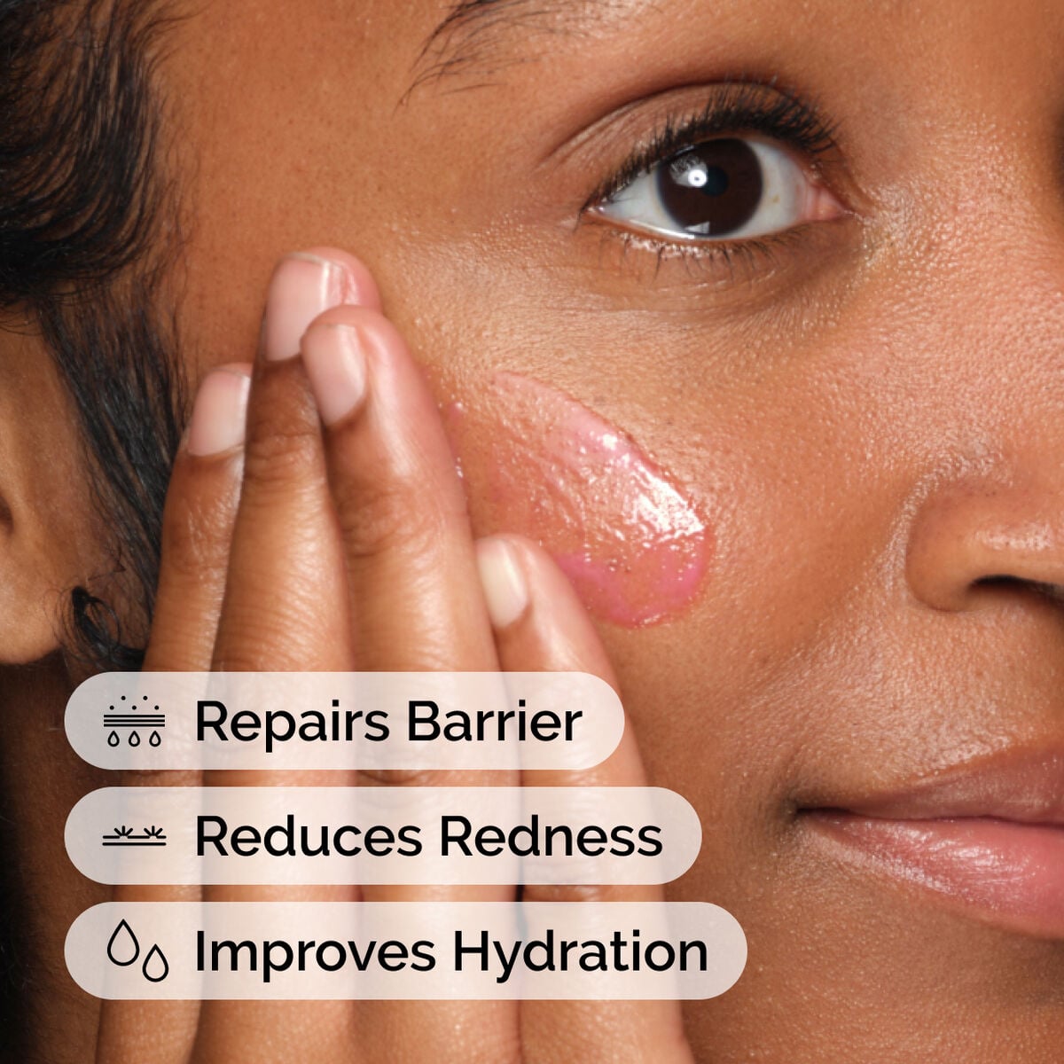 soothing-and-barrier-support-serum-j9 ord-soothing-barrier-support-serum-model-application-with-benefits.jpg